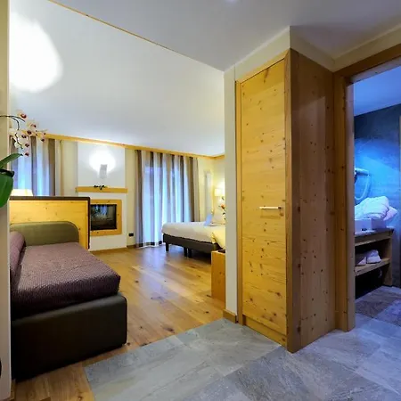 Hotel Boutique Diana 4*